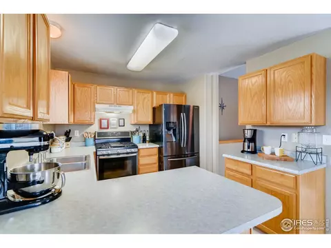 403 Meadow Dr, Windsor, CO 80550 photo 10