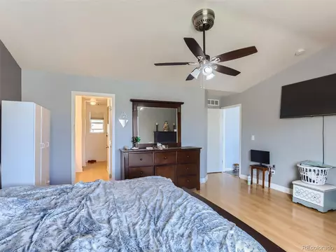 4721 Carson St, Denver, CO 80239 photo 15