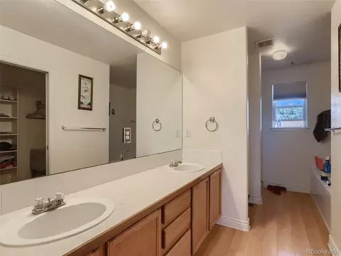 4721 Carson St, Denver, CO 80239 photo 16