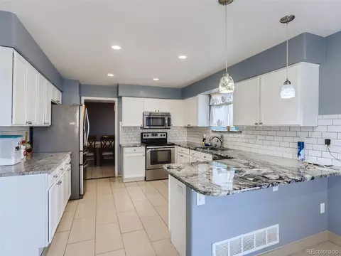 4721 Carson St, Denver, CO 80239 photo 4