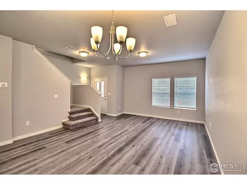 892 Winding Brook Dr, Berthoud, CO 80513 photo 3