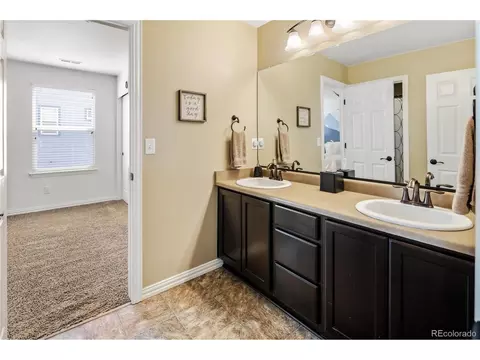 Bath - 7548 E 122nd Pl, Thornton, CO 80602 photo 3 of 7