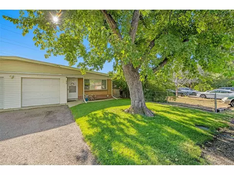 1870 Iris St, Lakewood, CO 80215 photo 3