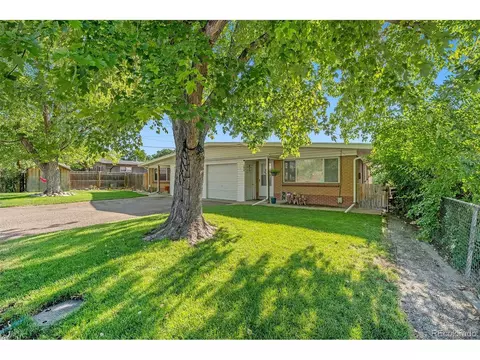 1870 Iris St, Lakewood, CO 80215 photo 2