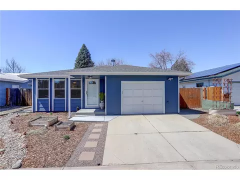 1905 Carr Dr, Longmont, CO 80501