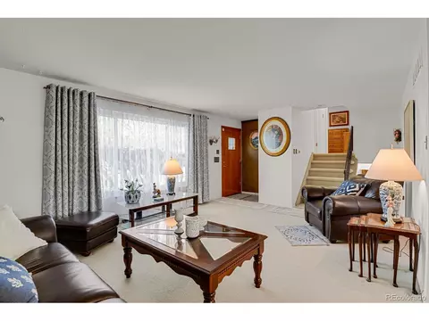 3054 Carson St, Aurora, CO 80011 photo 9
