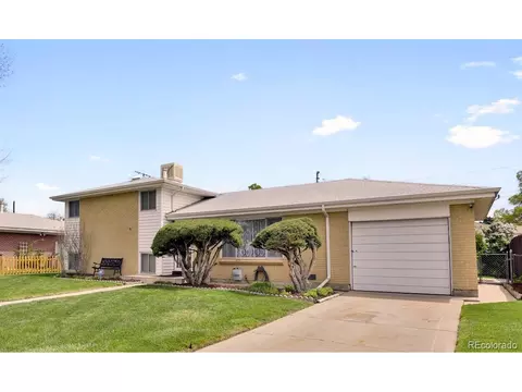 3054 Carson St, Aurora, CO 80011 photo 4
