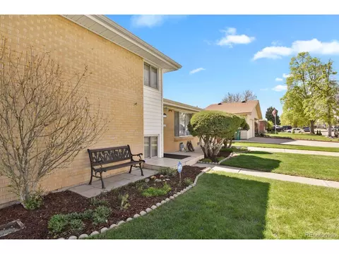 3054 Carson St, Aurora, CO 80011 photo 5
