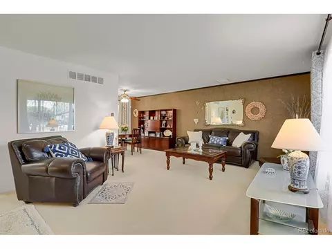 3054 Carson St, Aurora, CO 80011 photo 7