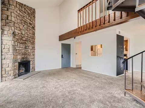 4303 S Andes Way #201, Aurora, CO 80015