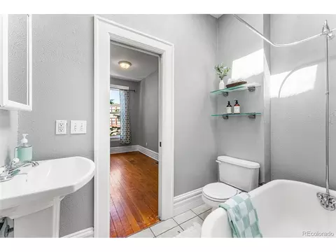 721 30th St, Denver, CO 80205 photo 20