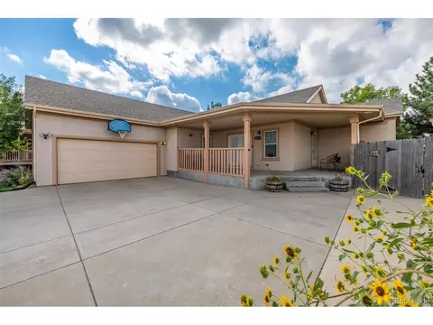 18520 E 16th Ave, Aurora, CO 80011 photo 1