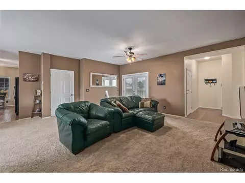 18520 E 16th Ave, Aurora, CO 80011 photo 5
