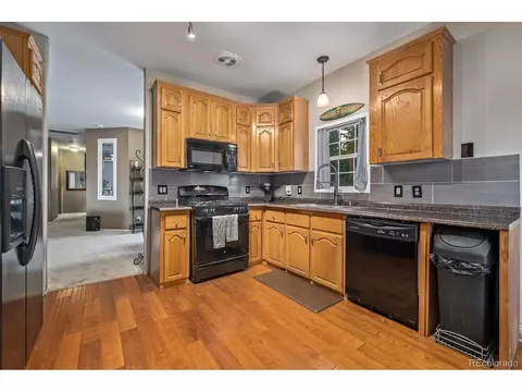 18520 E 16th Ave, Aurora, CO 80011 photo 8