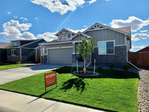 1110 Johnson St, Wiggins, CO 80654 photo 2