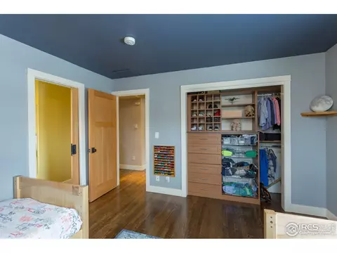 910 Crescent Dr, Boulder, CO 80303 photo 18