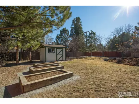 910 Crescent Dr, Boulder, CO 80303 photo 32