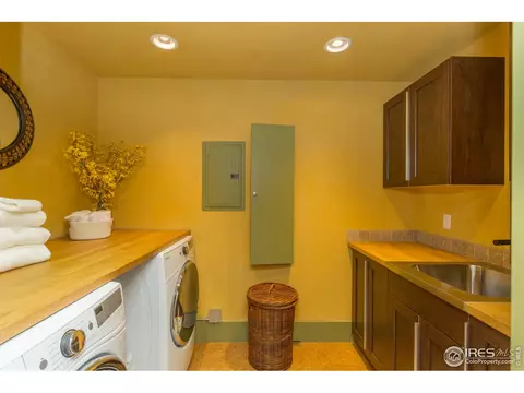 910 Crescent Dr, Boulder, CO 80303 photo 26