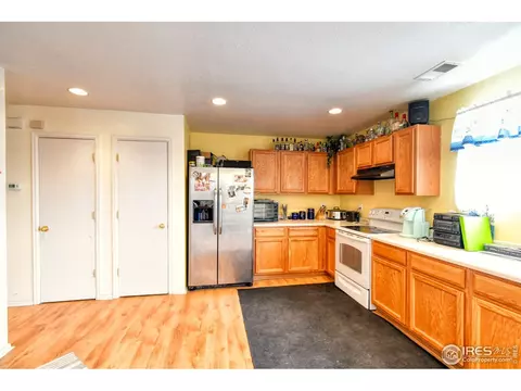 3837 E 94th Ave, Thornton, CO 80229 photo 8