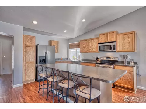 5519 Killarney St, Denver, CO 80249 photo 6