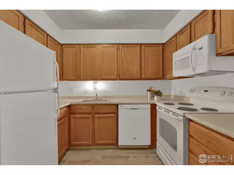 209 Wright St #105, Lakewood, CO 80228 photo 6