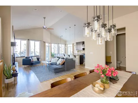 4633 Sunnyside Pl, Boulder, CO 80301 photo 2