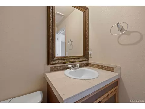 17522 E Temple Dr, Aurora, CO 80015 photo 21