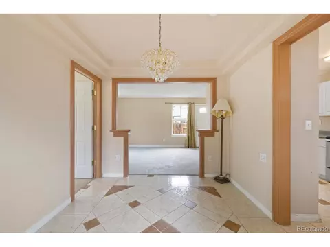 17522 E Temple Dr, Aurora, CO 80015 photo 7
