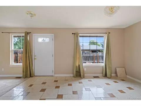 17522 E Temple Dr, Aurora, CO 80015 photo 14