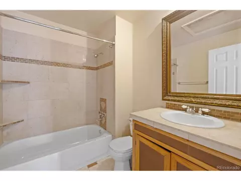 17522 E Temple Dr, Aurora, CO 80015 photo 22