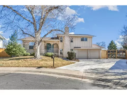 824 S Lewis St, Lakewood, CO 80226