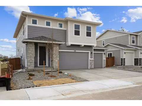 170 Lark Sparrow Way, Bennett, CO 80102 photo 2
