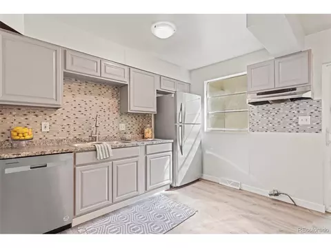 12096 E 3rd Ave, Aurora, CO 80011 photo 6
