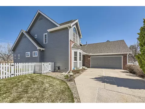 5685 W Iliff Dr, Lakewood, CO 80227