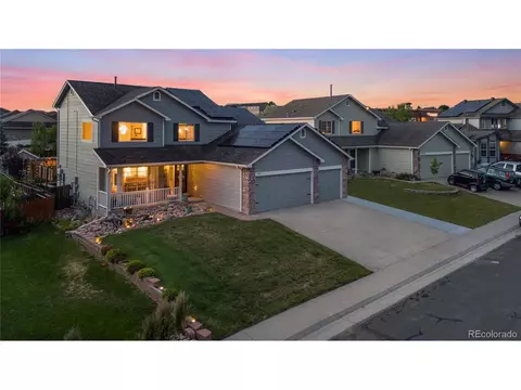 19483 E Tufts Cir, Centennial, CO 80015