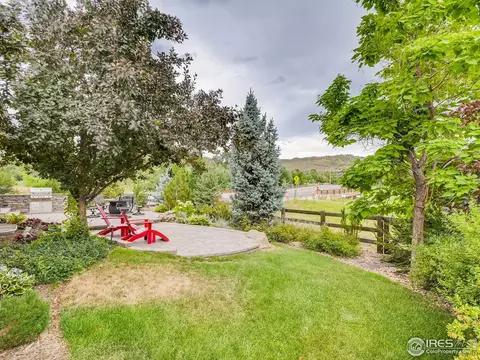 302 Mcconnell Dr, Lyons, CO 80540 photo 4