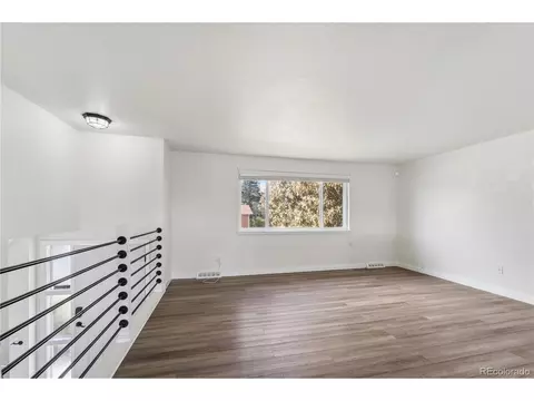 7026 S Cherry Dr, Centennial, CO 80122 photo 6