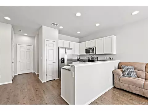 16164 E 47th Dr, Denver, CO 80239 photo 9