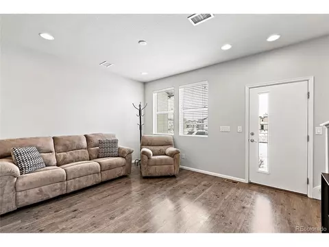 16164 E 47th Dr, Denver, CO 80239 photo 6