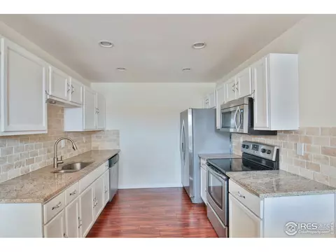 4002 Eagles Nest Dr, Evans, CO 80620 photo 2