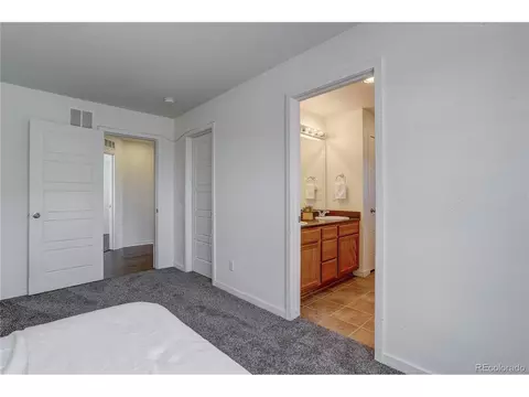 18629 E 53rd Ave, Denver, CO 80249 photo 11