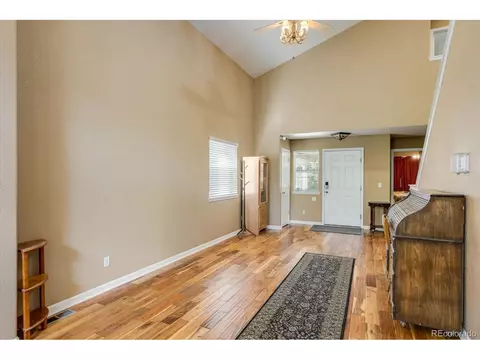10515 Sunburst Ave, Longmont, CO 80504 photo 4