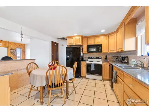 1001 Maureen Dr, Berthoud, CO 80513 photo 8