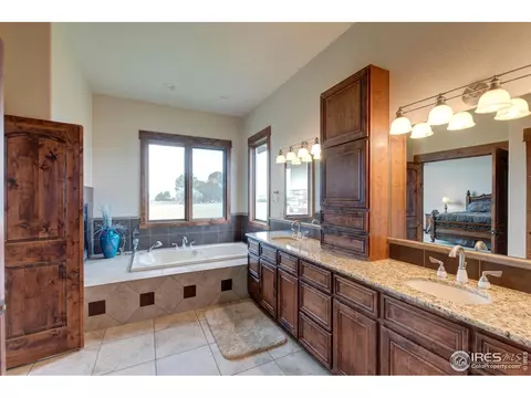 22362 Schultz Ln, Berthoud, CO 80513 photo 16