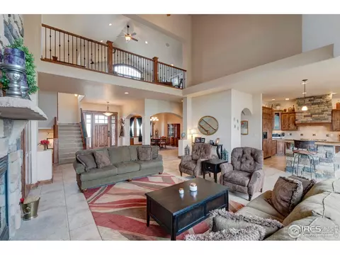 22362 Schultz Ln, Berthoud, CO 80513 photo 4