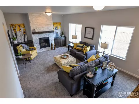 644 E Michigan Ave, Berthoud, CO 80513 photo 6