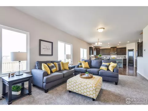 644 E Michigan Ave, Berthoud, CO 80513 photo 8