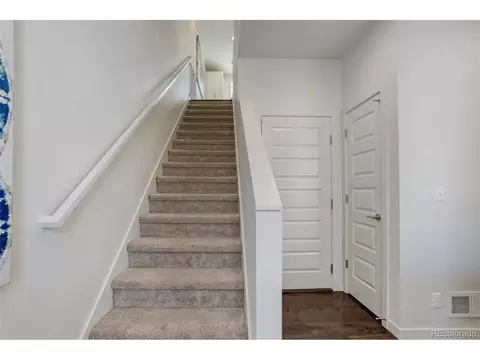 9180 E 52nd Dr, Denver, CO 80238 photo 27