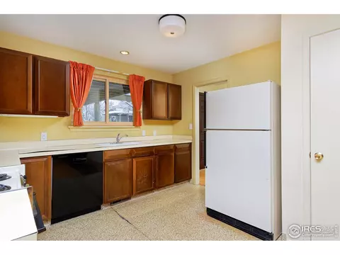 1548 Chambers Dr, Boulder, CO 80305 photo 6