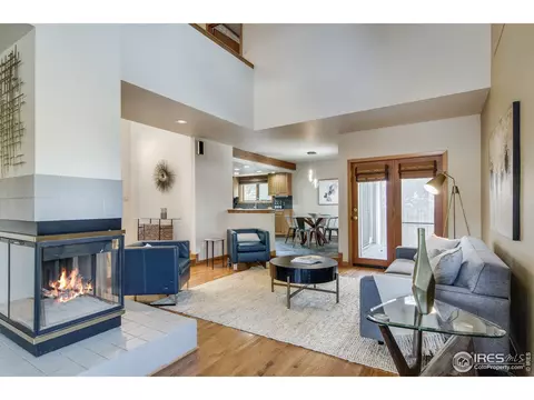 5385 Centennial Trl, Boulder, CO 80303 photo 2